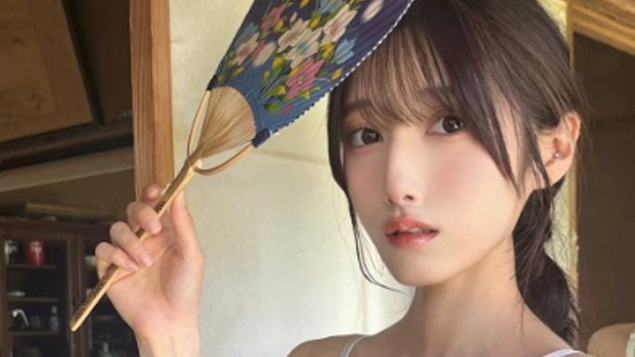 村雨芙美｜団扇の影に、古い夏が眠るの画像1