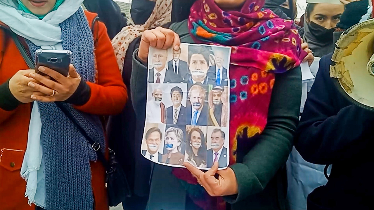 時の政権に翻弄され、選択と自由と声を奪われるも、ユーモアを忘れない“アフガニスタンの女性たち”を描く珠玉の2作品の画像6