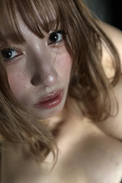 高梨瑞樹｜汗ばんだ星屑は、暗がりでだけ光るの画像2