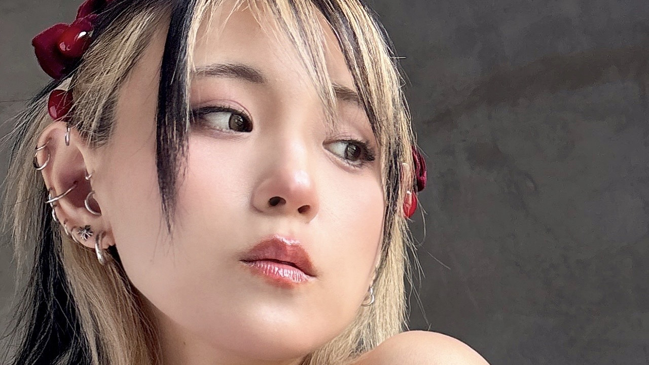 つんこ|チェリーの檻で、シャワーは恋を煮立たせるの画像1