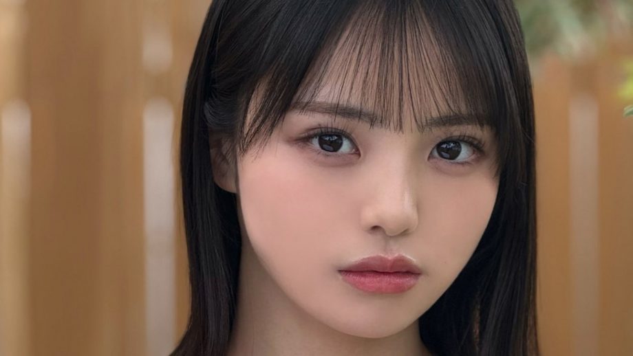 織莉叶｜青いキャミソールの沈黙は、花より深い