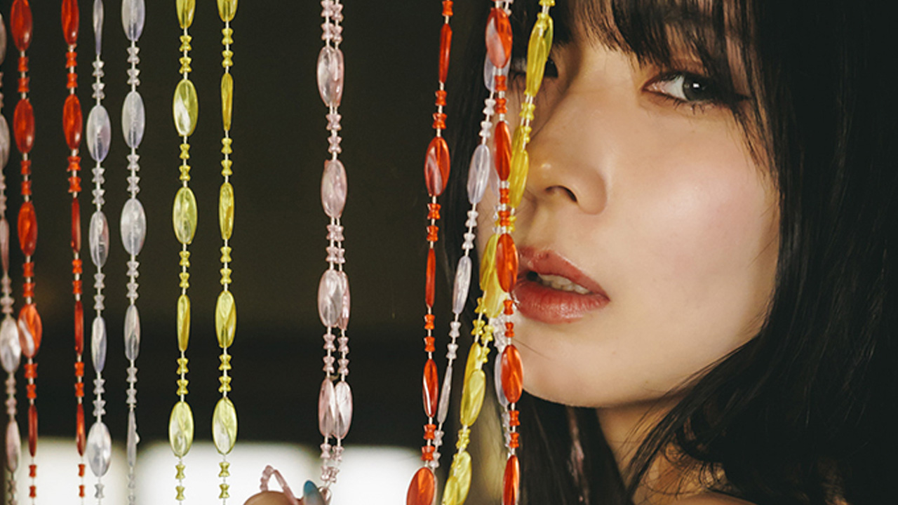 鳴上なごね｜珠のれんの奥で、紫の夜は素肌になるの画像1