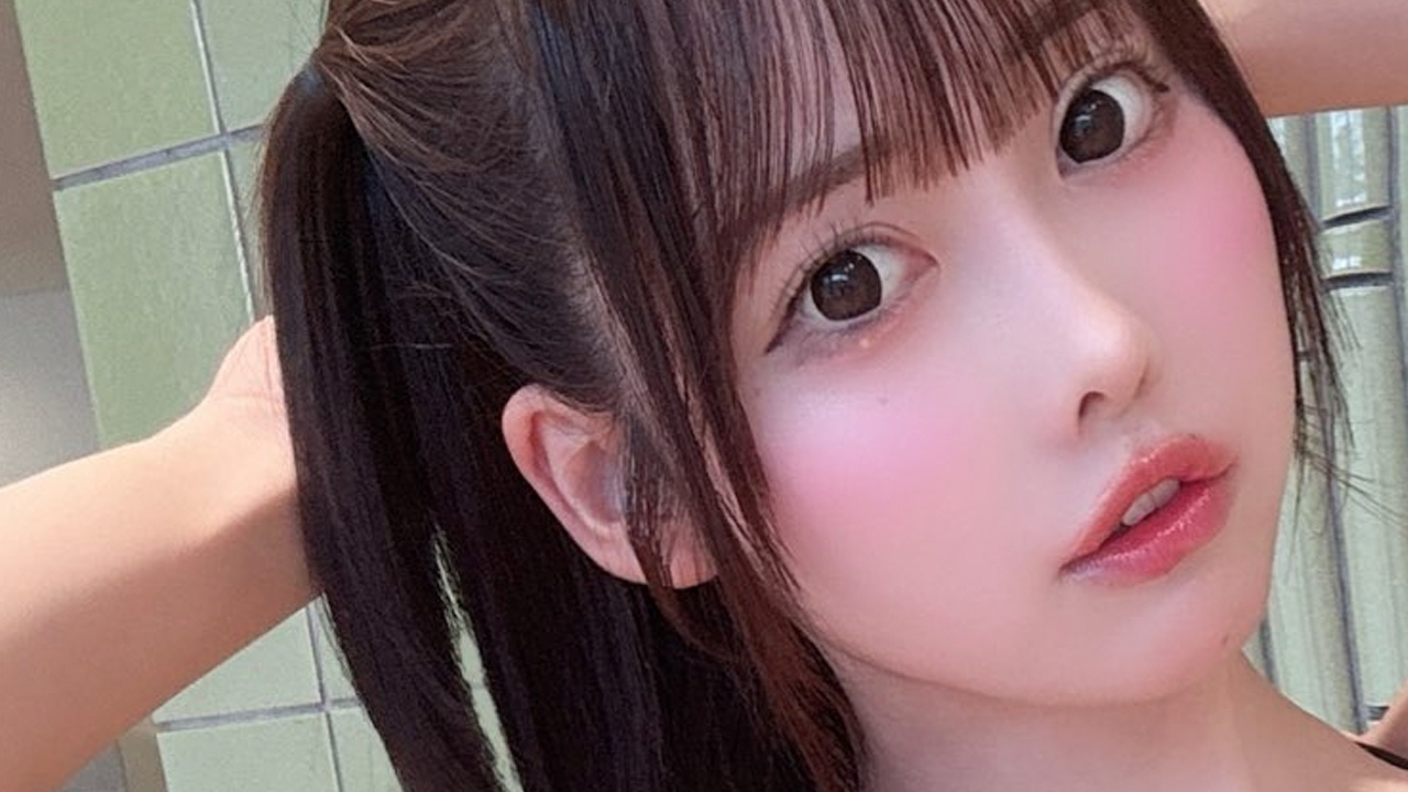 風愛ことり｜白と黒の境目で、恋は姿勢を正すの画像1