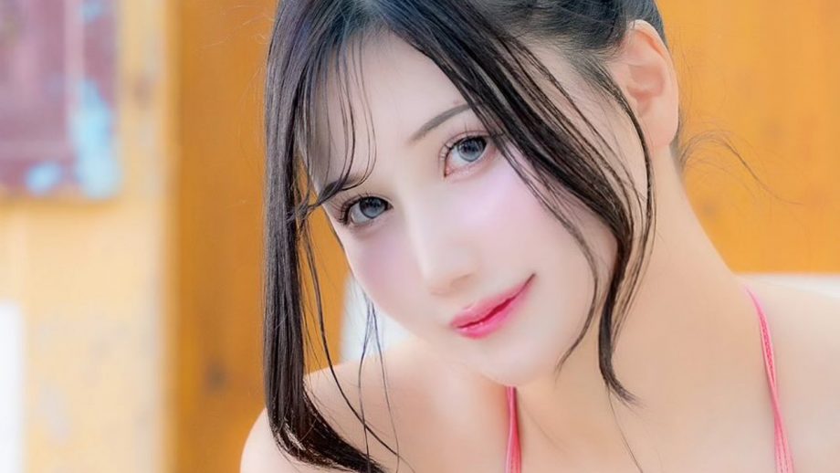 朝比奈りる｜桃色の湯気は、指先から誘う