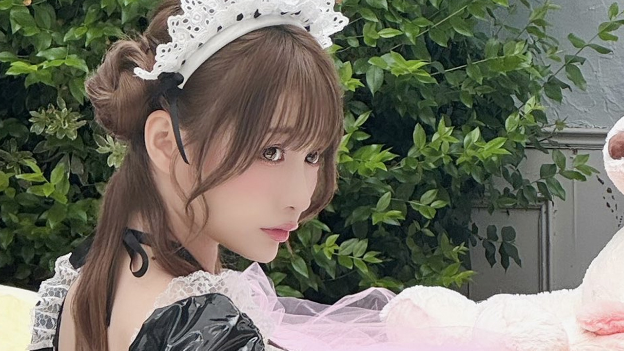 篠原みなみ｜お菓子の庭で、メイドは夢を飼うの画像1