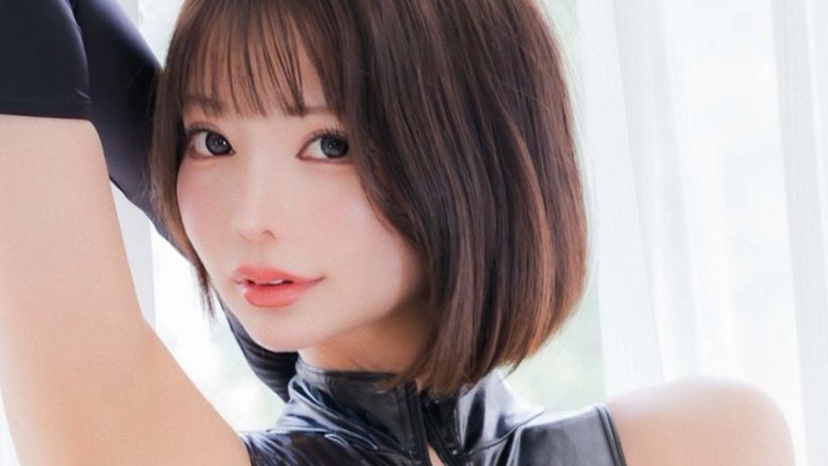 米倉みゆ｜黒い艶は、窓辺で未来になる