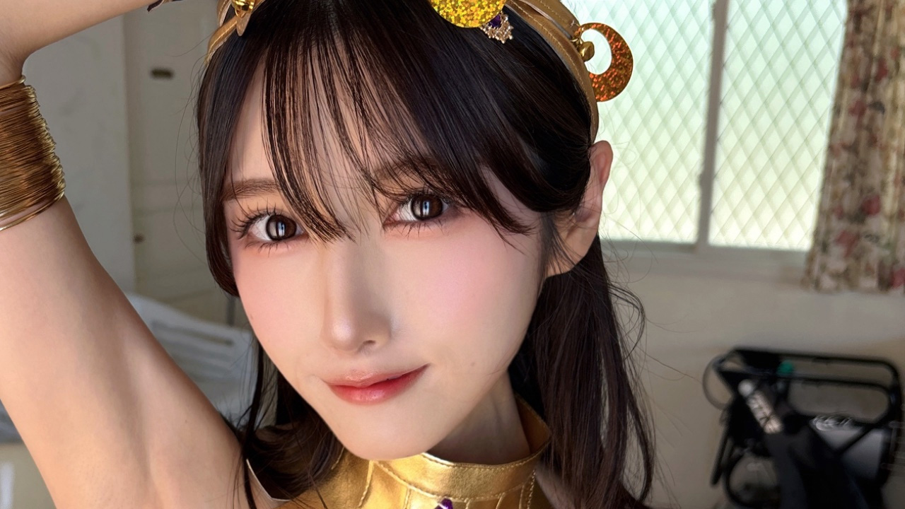 村雨芙美｜金の王冠、紫の吐息の画像1
