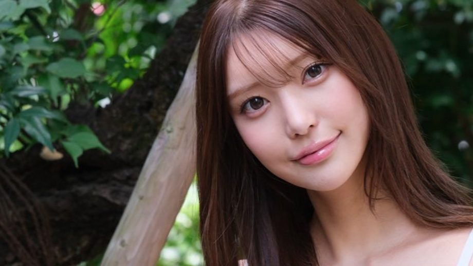 倉木華｜庭の奥、ほどけかけたデニムの午後