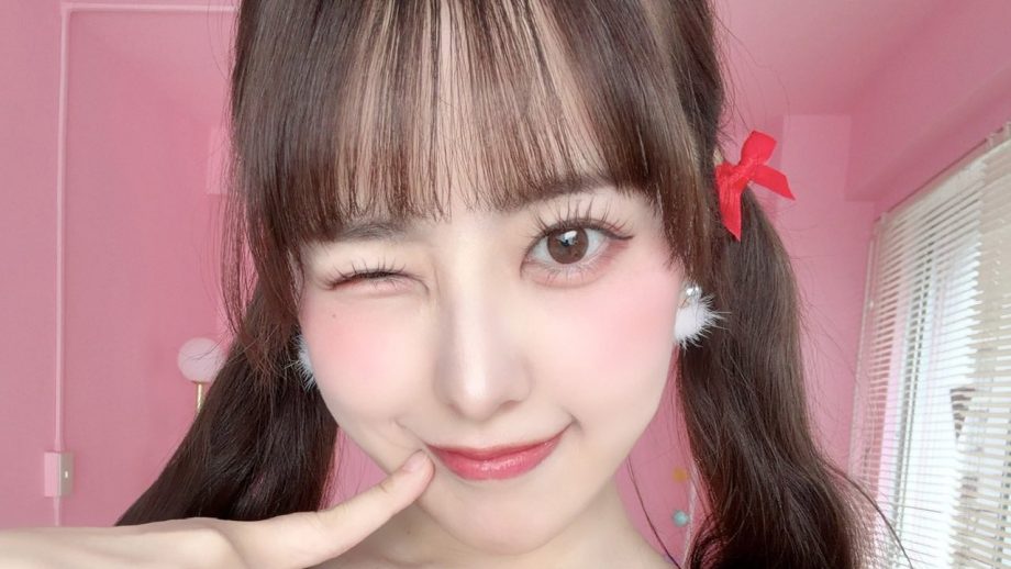 みなぽち｜いちごミルクの魔法は、ウインクひとつで完成する