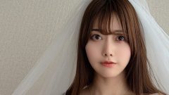 桃里れあ｜花嫁になりきれない午後に、レースの夢を見る