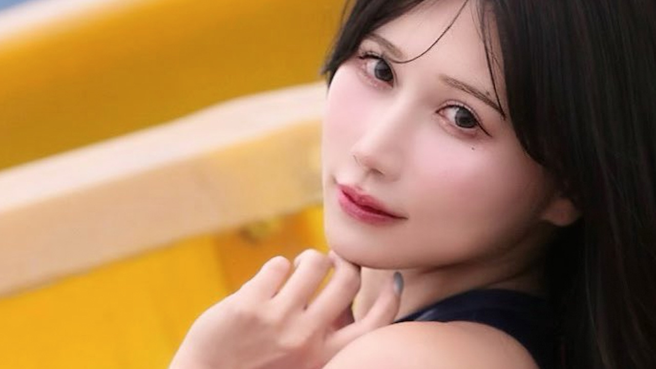 朝比奈りる|すべり台の色に、恋が混ざるの画像1