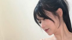 要あい｜白い階段、午後の体温