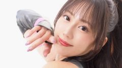 霧島聖子｜黒と桃色の、やさしい挑発