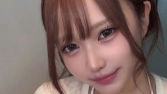 れちゃん｜ミルク色のカーディガンに、甘えたい午後