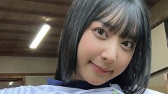 椚マイカ｜放課後は、まだ制服のふりをする
