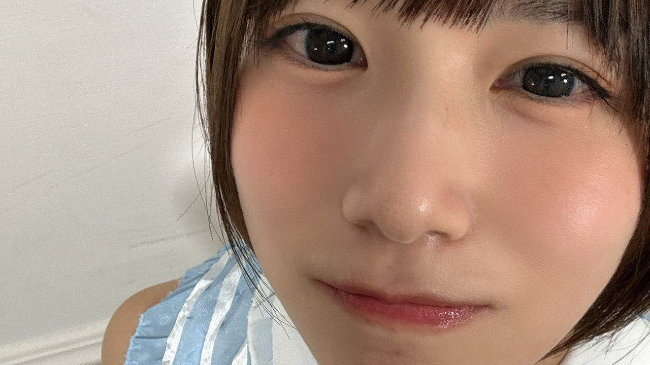 村上りいな｜水色のリボンは、童話の入口の画像1