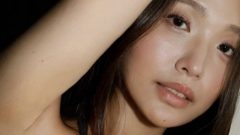 水咲優美｜銀の火花、密室のまなざし