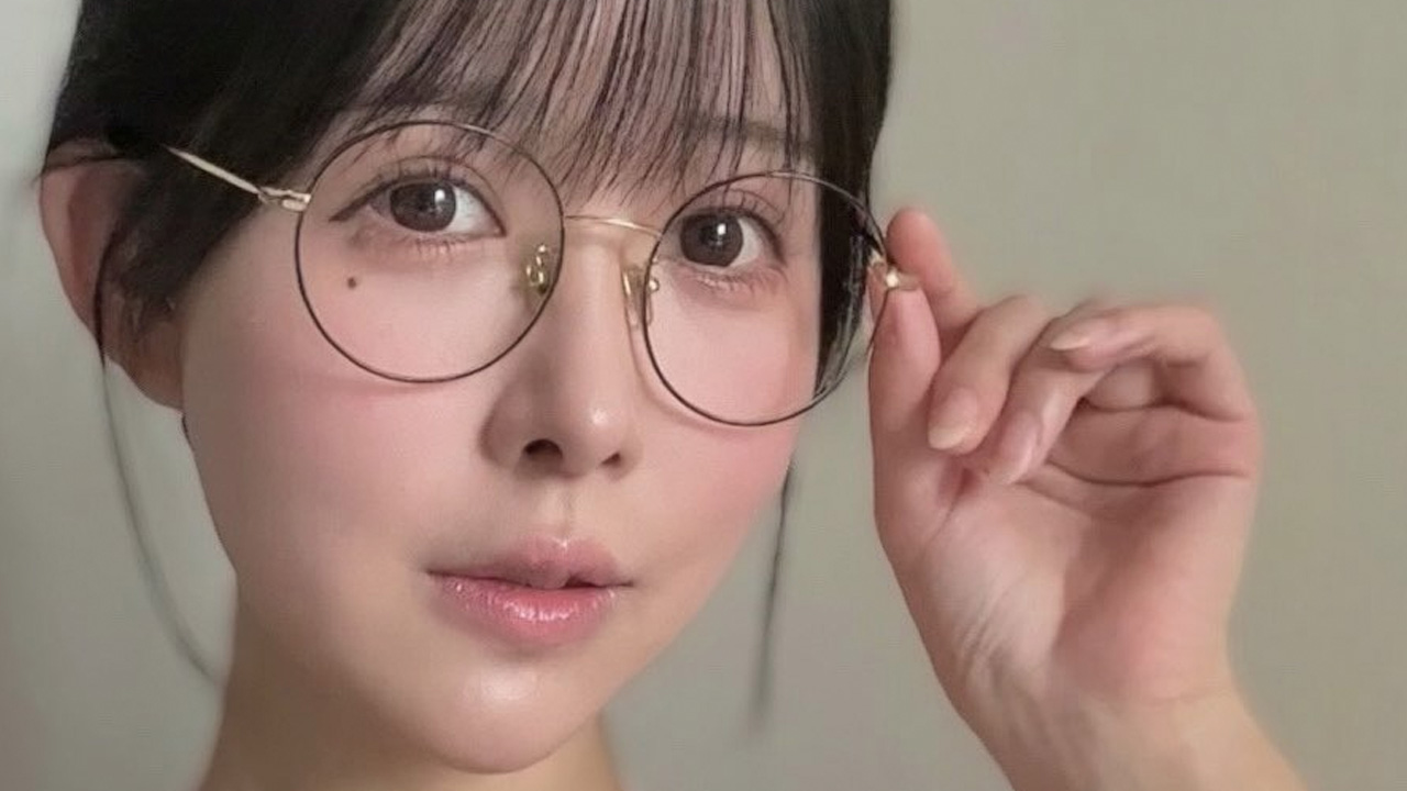 木村絵里子|薄桜色のレンズ越しに、やさしい罠の画像1