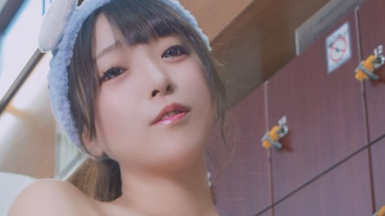 矢野美優｜ロッカー室の月明かりの画像1