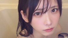 紅羽りお｜浴槽に降る雨は、秘密の声を持っている