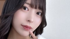 柚乃りか｜くちびるに触れる冬いちご