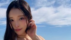 まいてぃ｜海辺でほどけるストライプの祈り