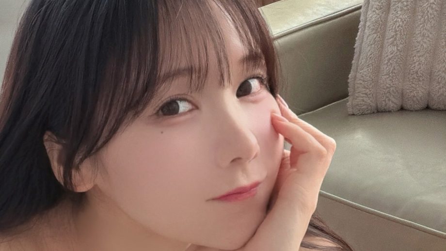 けんけん｜午後三時、素肌と雑誌のあいだで
