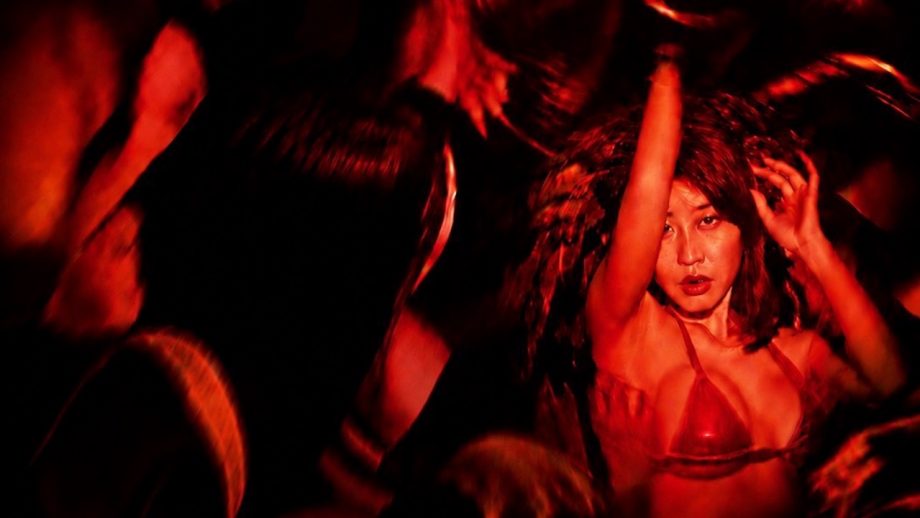 歪んだネット世論へ逆襲！ 鬼才・小林勇貴『THE COVER GIRL』で完全復活